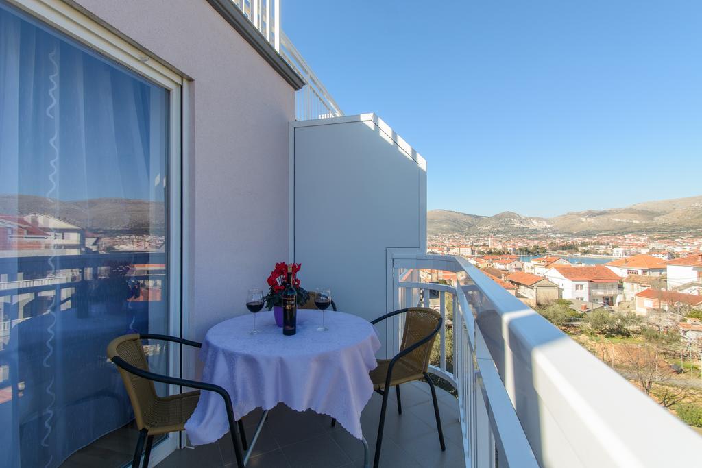 Apartments Mijo Trogir Kamer foto