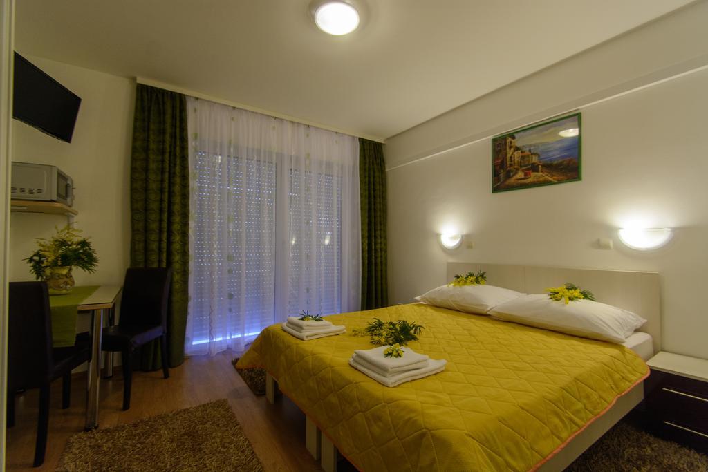 Apartments Mijo Trogir Kamer foto