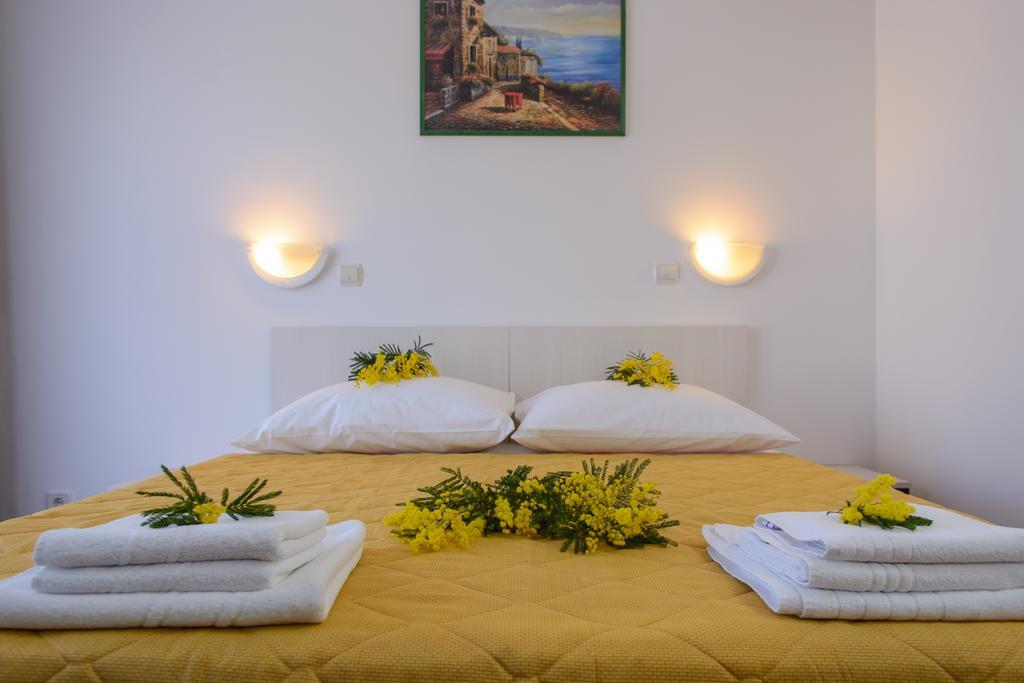 Apartments Mijo Trogir Kamer foto