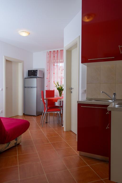 Apartments Mijo Trogir Kamer foto