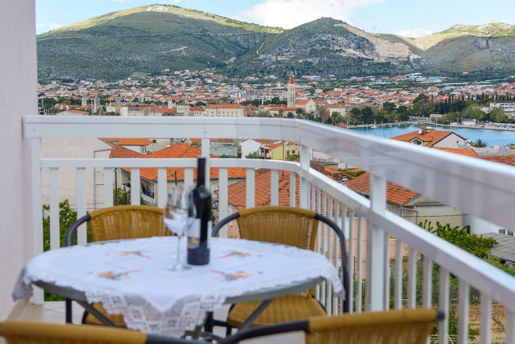 Apartments Mijo Trogir Kamer foto