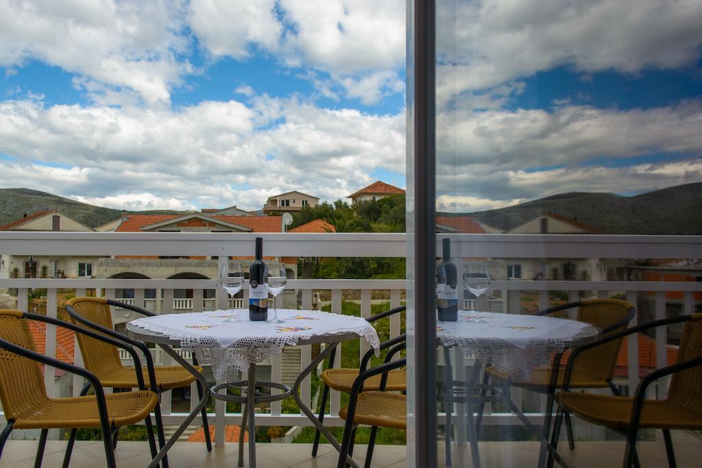 Apartments Mijo Trogir Kamer foto