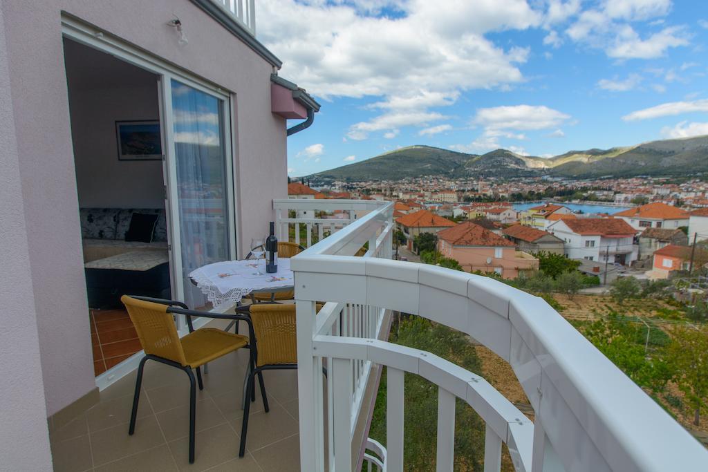 Apartments Mijo Trogir Kamer foto