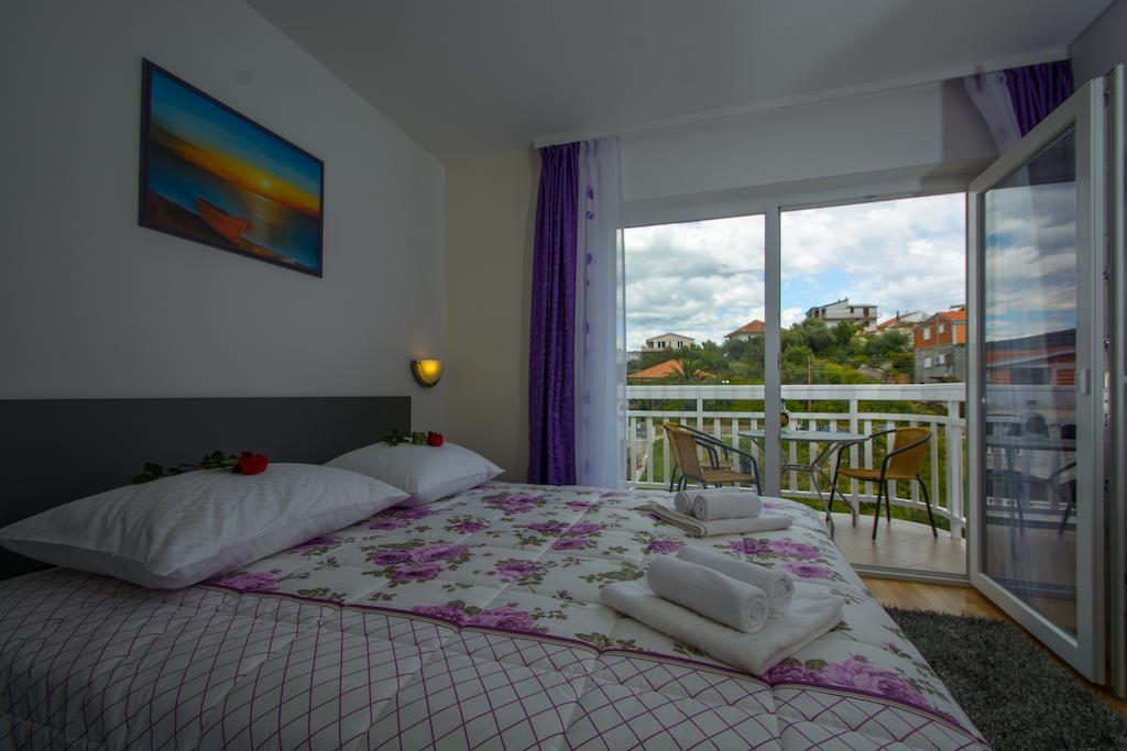 Apartments Mijo Trogir Kamer foto