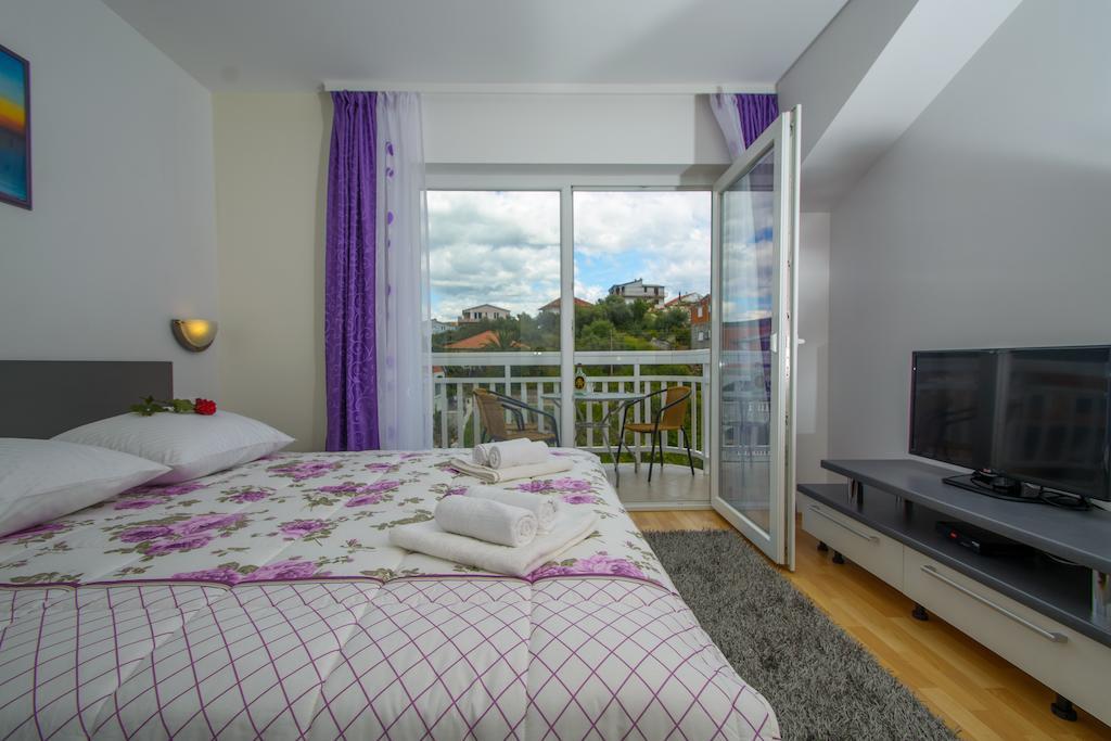 Apartments Mijo Trogir Kamer foto
