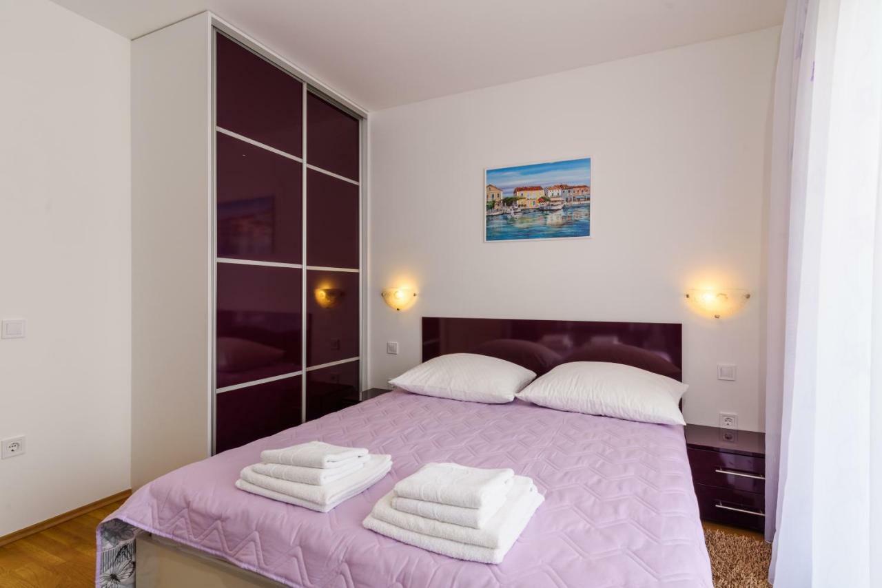 Apartments Mijo Trogir Buitenkant foto